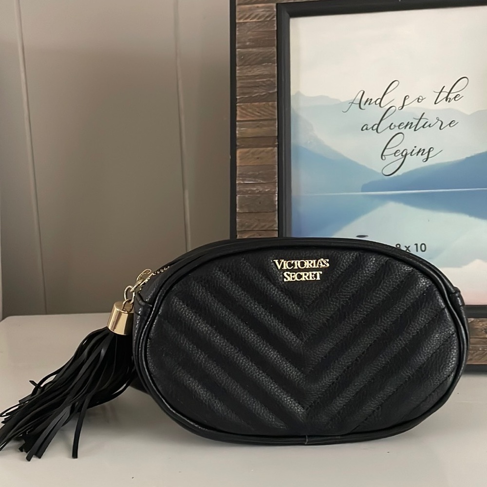 Victoria’s Secret fanny pack